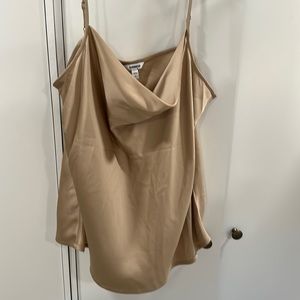 Gold express top NWT